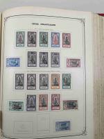 Album de timbres colonies Françaises avant 1940, sur charnières, en...