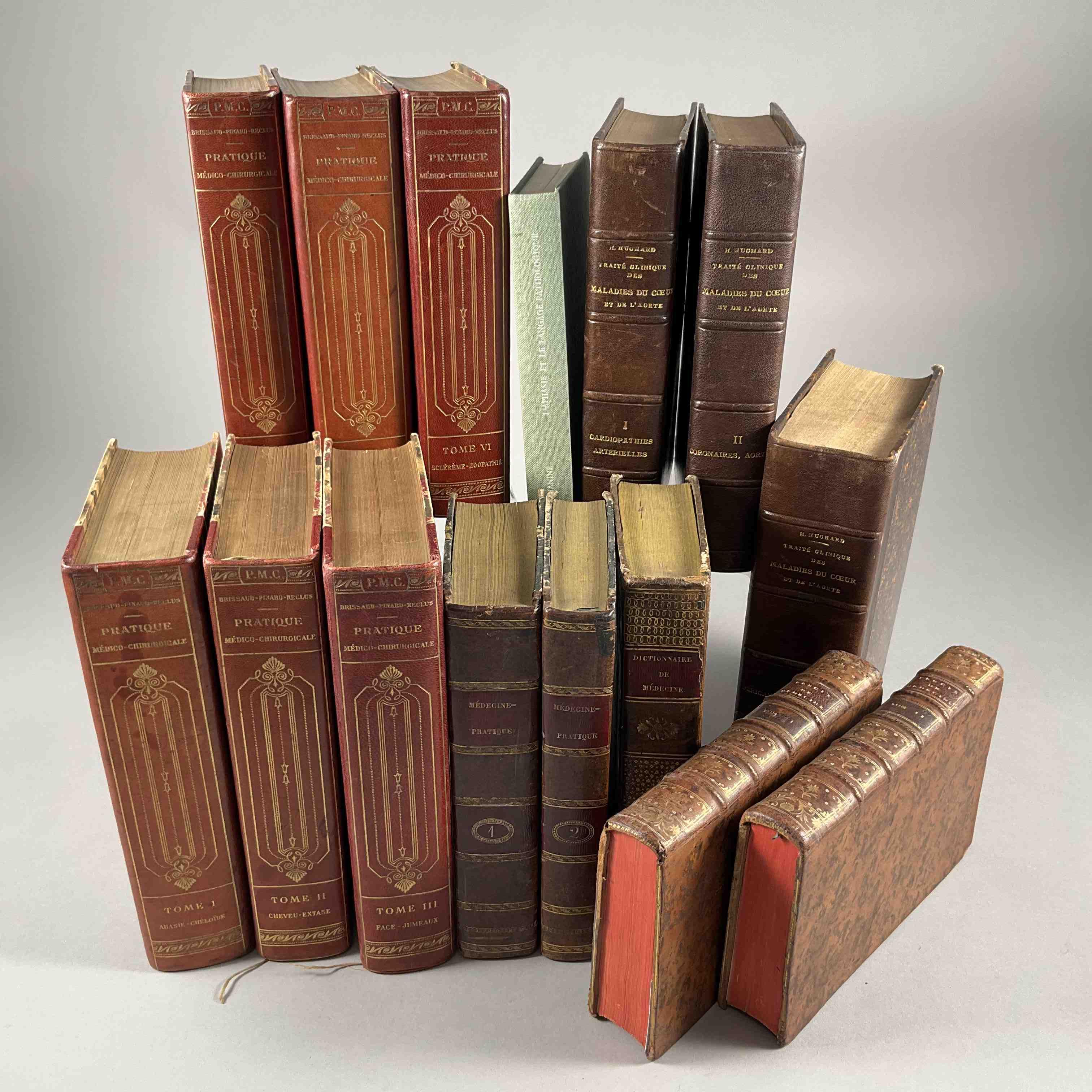 [Médecine] 15 volumes dont Pratique médico-chirurgicale (1907, 6 vol), L...