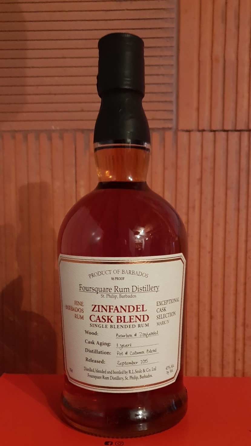 Très rare RHUM FOURSQUARE Distillery Zinfandel Cask Blend, 11 ans...