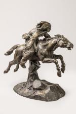 Antoine BOFILL (c.1875-1939/53)Indien à cheval (1915)Bonze patiné.Hauteur : 40 cm....