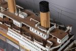 Importante MAQUETTE du paquebot RMS TITANIC (1912) en bois et...