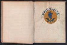 [Médias] - LIVRE D’OR DE RADIO-CITE, STATION RADIOPHONIQUE, 1939Cahier rel....