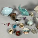 Réunion d'une vingtaine d'OBJETS DE DECORATION d'animaux marins en verre,...