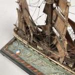 MAQUETTE d'un Terre-Neuvas trois mâts barque, anciennement monté en diorama,...