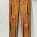 Paire de SKIS NAUTIQUES REFLEX SPORT Luxe breveté S.G.D.G, 1968,...