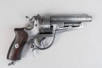 REVOLVER GALAND 1868 1er type, calibre 9 mm Galand. 
Brevet...