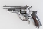 REVOLVER GALAND 1868 1er type, calibre 9 mm Galand. 
Brevet...