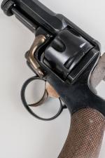 REVOLVER FAGNUS MAQUAIRE « DE GUERRE ». 
Calibre 11 mm 1873. Arme...