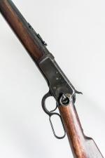 CARABINE WINCHESTER 1892 calibre 44 WCF. 
Belle patine homogène. Marquages...