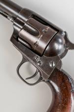 REVOLVER COLT Modèle ARMY premier type « PEACEMACKER » Calibre 455 ELEY....