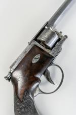 REVOLVER DREYSE à aiguille. 
Calibre 9 mm. Marquage sur le...