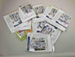 Ensemble de 10 pochettes non ouvertes collection "timbres de France"...