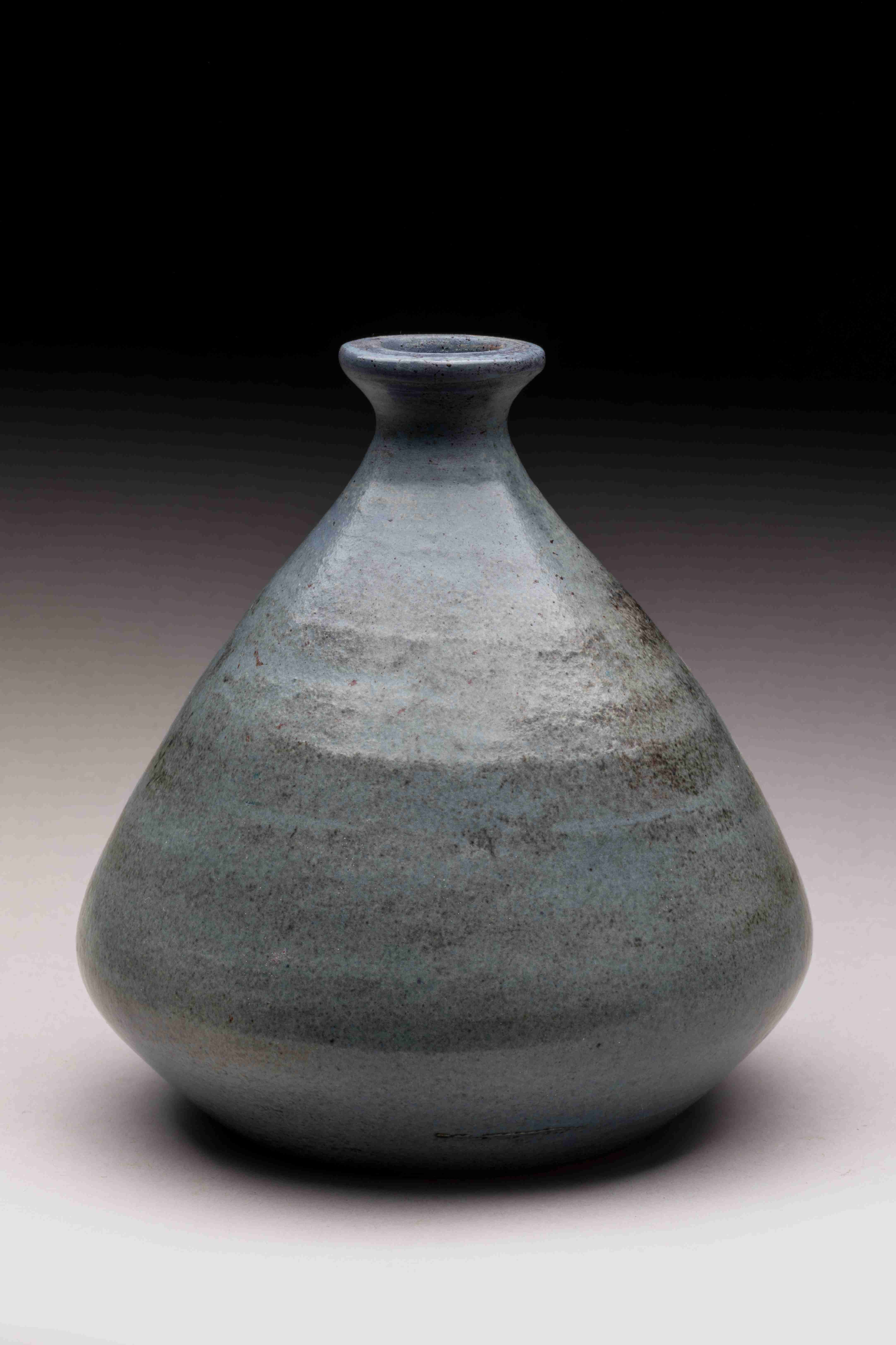 Jacques BLIN (1920-1995)
VASE piriforme à col étranglé en céramique émaillée...