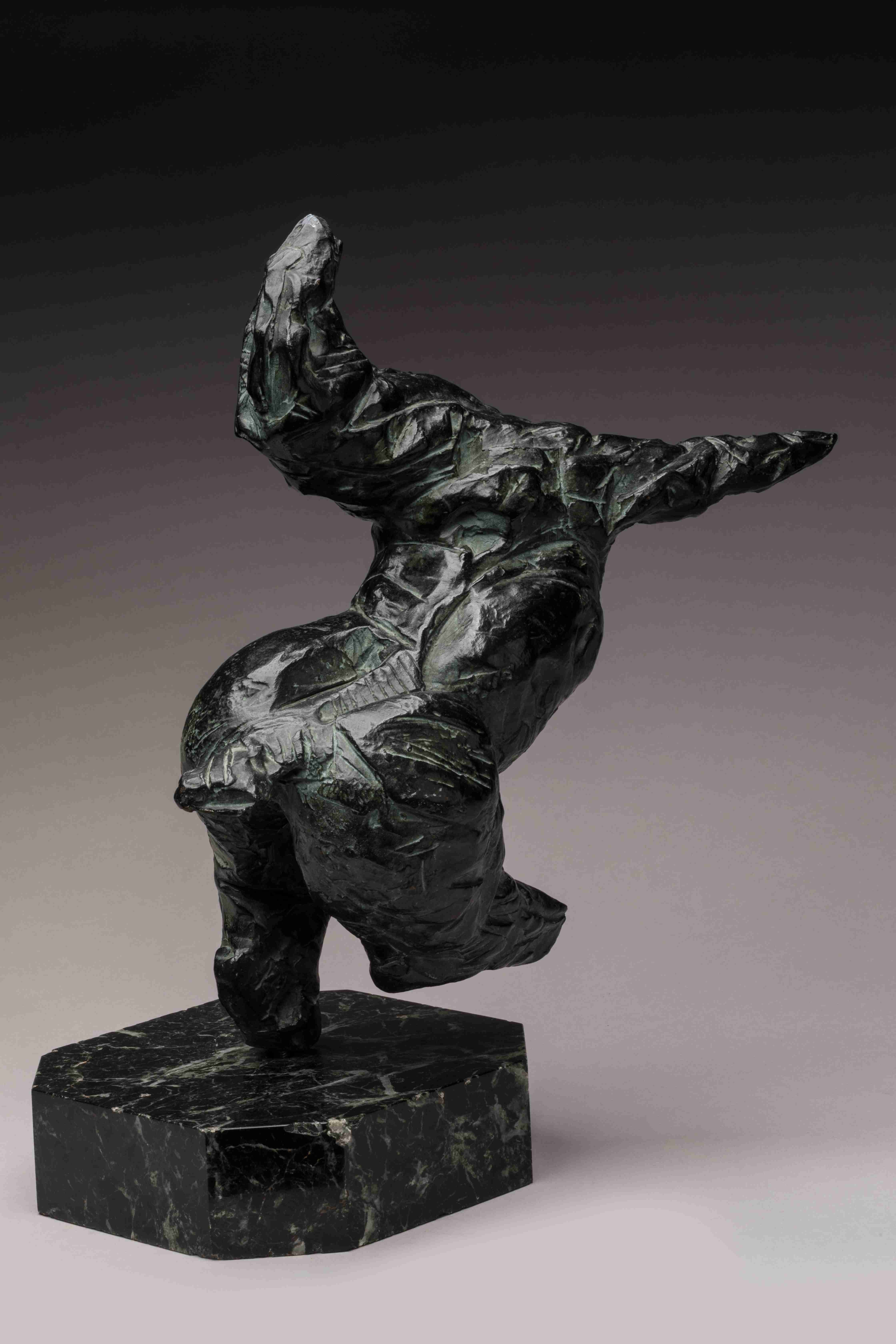 Alessandro MONTALBANO (1962)
"Cheval cabré".
Bronze patiné. Susse Frères fondeurs. Epreuve justifiée...