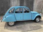 CITROEN  2CV, dite "dodoche", à robe bleu pétrel. Capot...