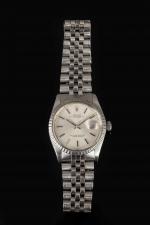 ROLEX. MONTRE d'homme Datejust modèle1603.
Cadran tritium argent, lunette crénelée. Numéro...