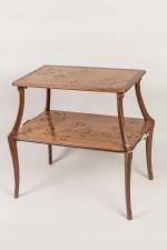 Louis MAJORELLE (Toul, 1859 - Nancy, 1926)
TABLE A THE "Au...