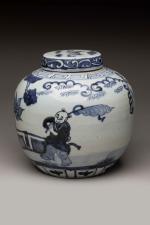 CHINE, XXème siècle
Pot à gingembre en porcelaine décorée en bleu...