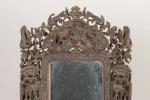 CHINE, Canton - Vers 1900
Miroir en bois sculpté et ajouré...