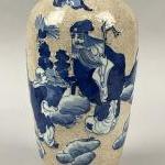 CHINE, Nankin - Vers 1900 Vase en porcelaine bleu blanc...