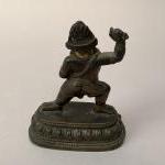 TIBET, XIXème siècle Statuette en bronze à patine brune, Vajrapani...